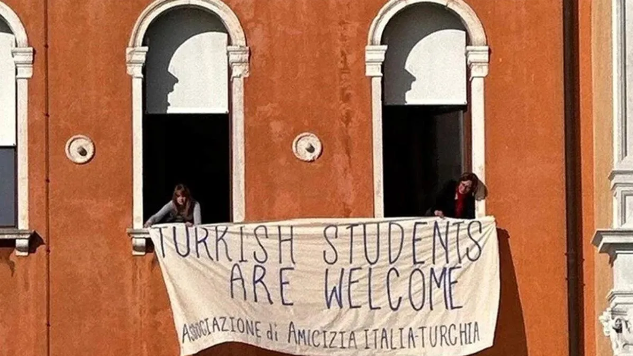 İtalya'ya karşı Türk öğrencilerin büyük zaferi!