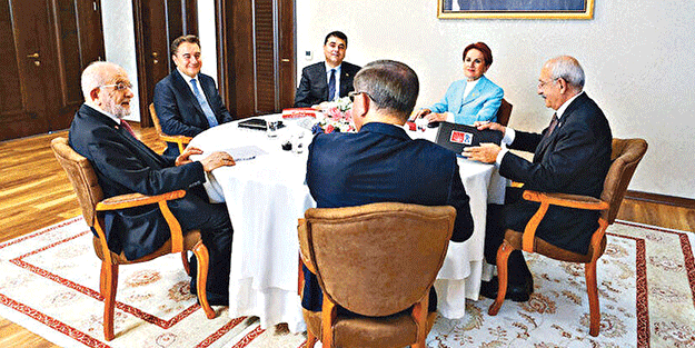 İttifak değil, ihtilaf masası