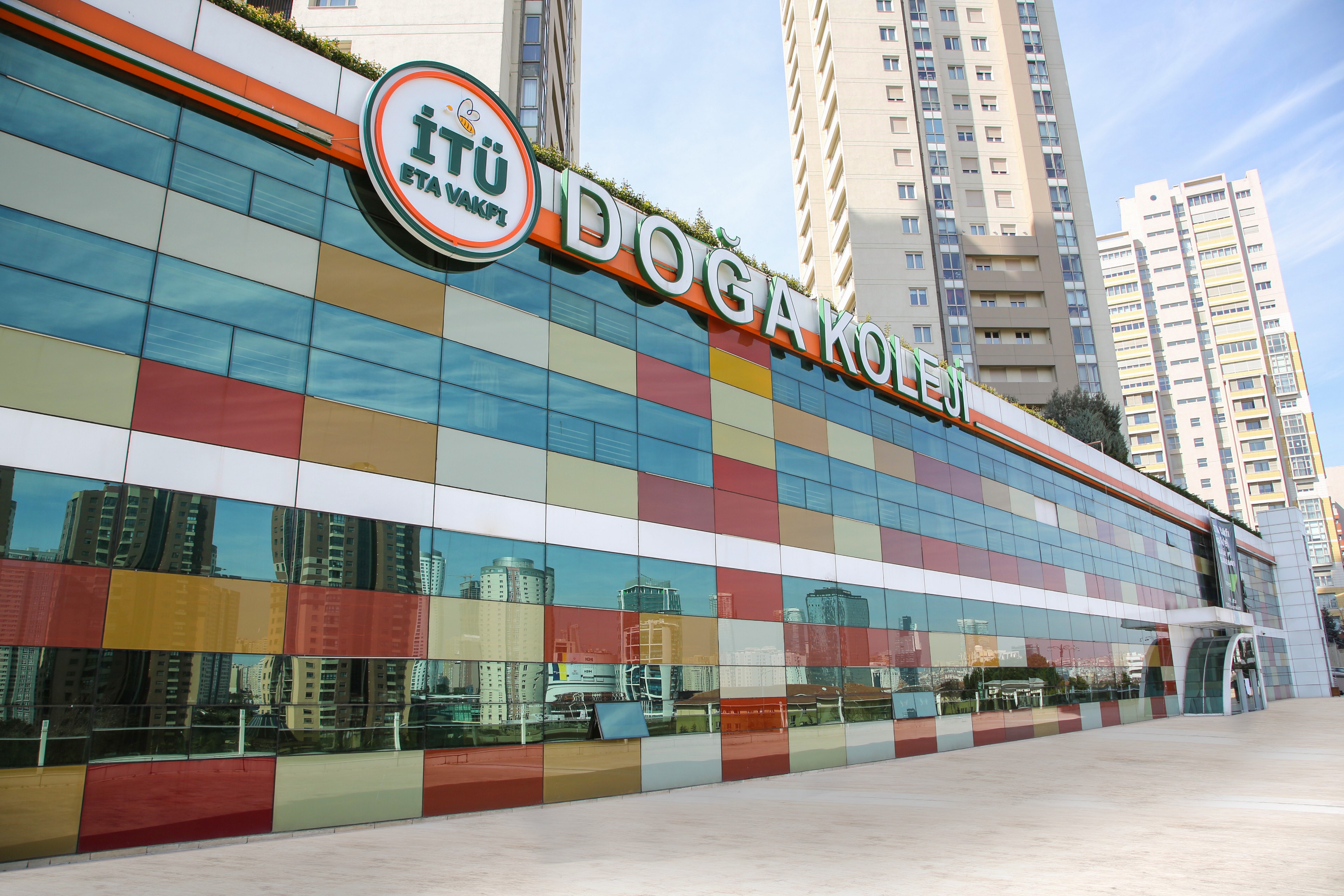 İTÜ ETA Vakfı Doğa Koleji, CIO Ödülleri'nde zirvede