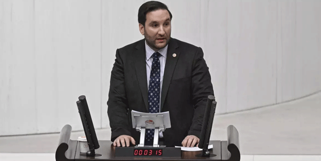 İYİ Parti'de istifa dalgası sürüyor! Bir vekil daha partiden ayrıldı