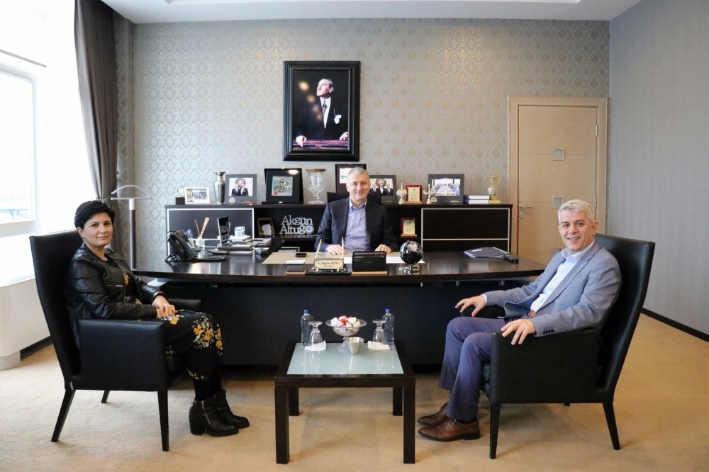 İYİ Parti Adapazarı Belediye Başkanı Dr. Aydoğan Arslan: 