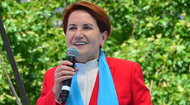 İyi Parti Cumhurbaşkanı Adayı Akşener Çanakkale'de halka seslendi