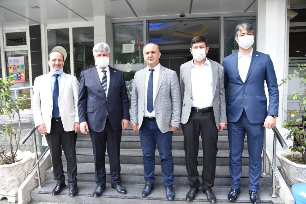 İYİ Parti Genel Merkezinden Başkan Kaya’ya destek ziyareti 