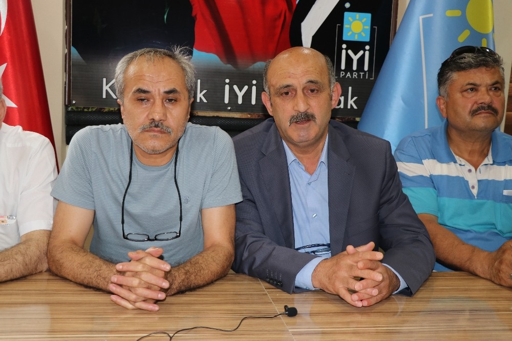 İYİ Parti Karabük İl Başkanlığında devir teslim yapıldı 