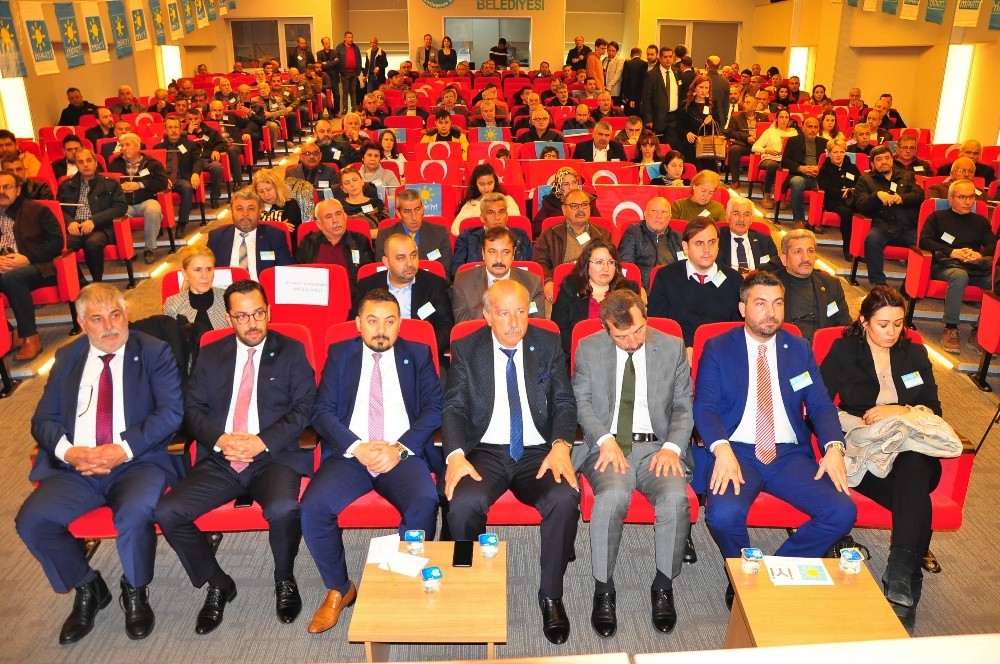 İYİ Parti Manisa’da kongre süreci başladı 