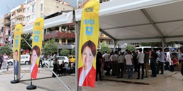 İYİ Parti'de İstifaların sonu gelmiyor! Onlarca kişi...