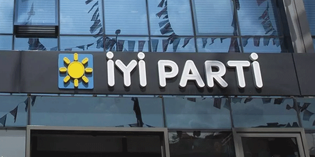 İYİ Parti'de toplu istifa depremi