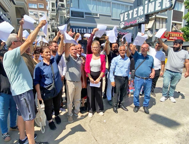 İyi Parti'de istifa depremi