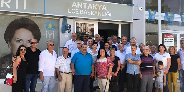 İyi Parti'de istifalar sürüyor! Bir istifa da Hatay'dan