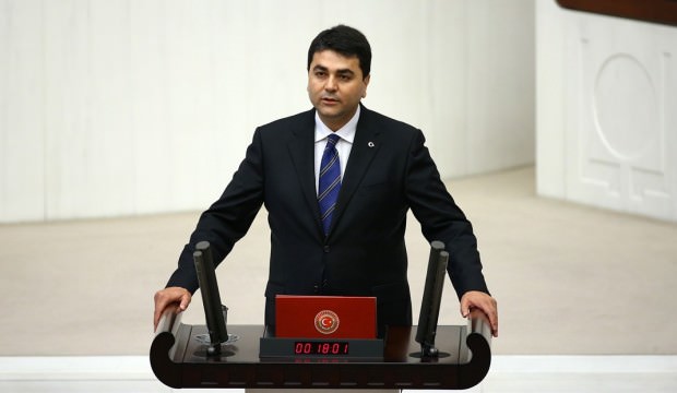 İYİ Parti'den seçilen Uysal istifa etti