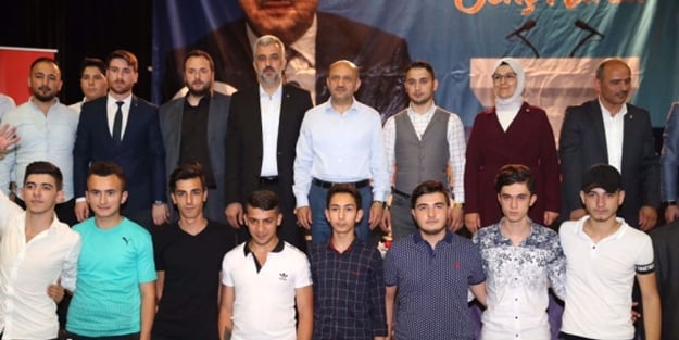 İYİ Parti'den toplu istifa! AK Parti'ye geçtiler