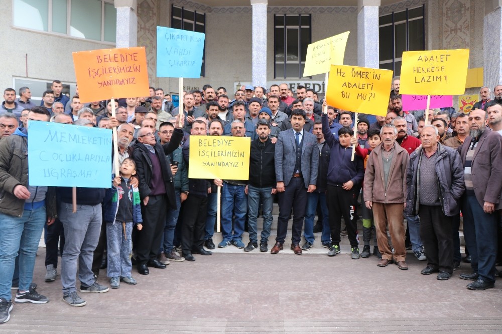 İYİ Partili Belediye Başkanı, AK Parti’yi destekliyor diye 26 yıllık işçiyi işten çıkarttı 