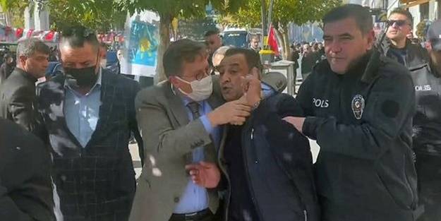 İYİ Partili Türkkan küfür etmişti... Şehidin annesi ilk kez konuştu