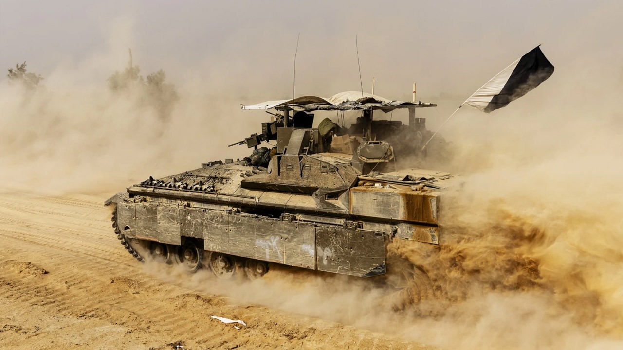 İyice gözleri döndü! Şimdi de BM güçlerine saldırdılar