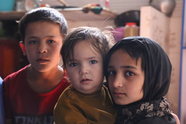 İyilik trenleri yüzleri güldürdü