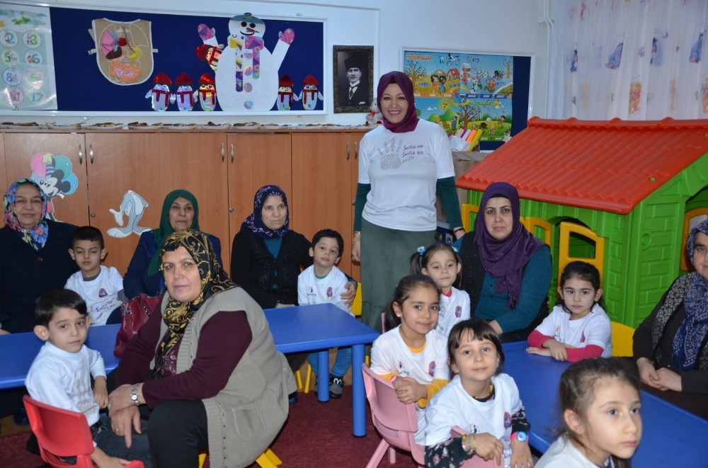 İyilik Yap İyilik Bul projesi ile torunlar, dedeleri ve babaaneleri ile buluştu 