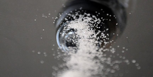 İyot yetersizliği gebelerde düşüğe, bebekte ise zeka geriliğine sebep