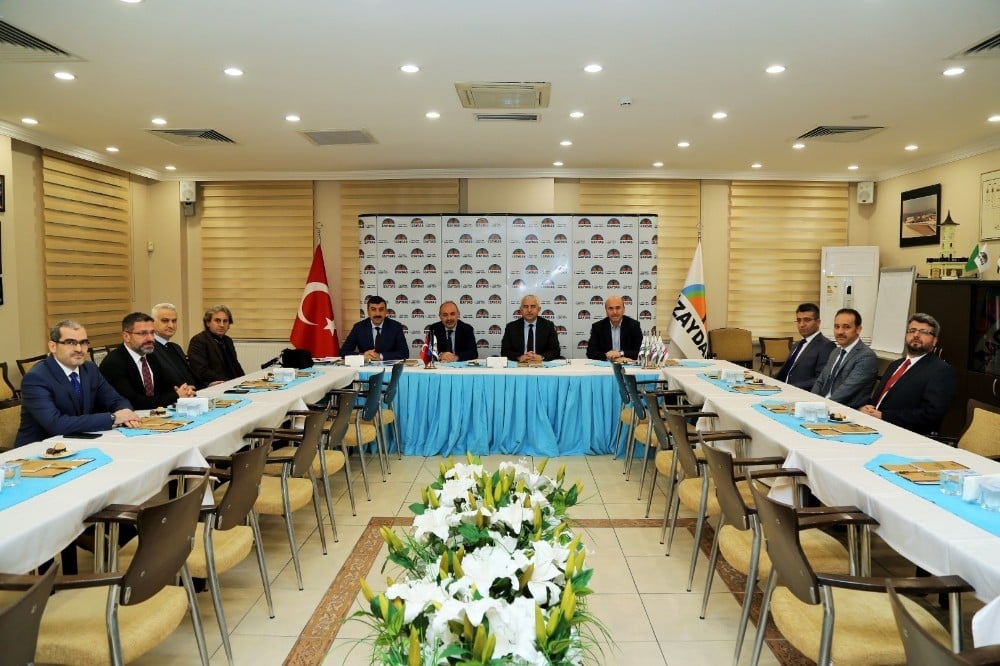 İZAYDAŞ yönetim kurulu toplandı 