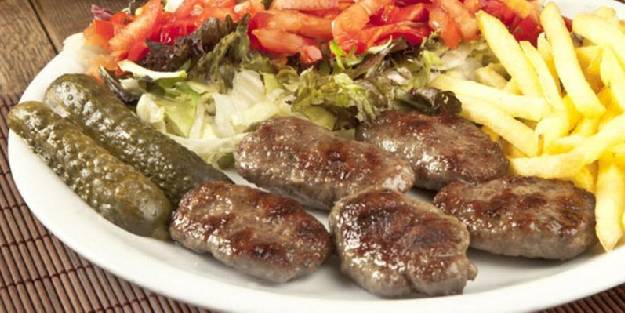 Izgara köfte tarifi, nasıl yapılır? Kolay ızgara köfte tarifi