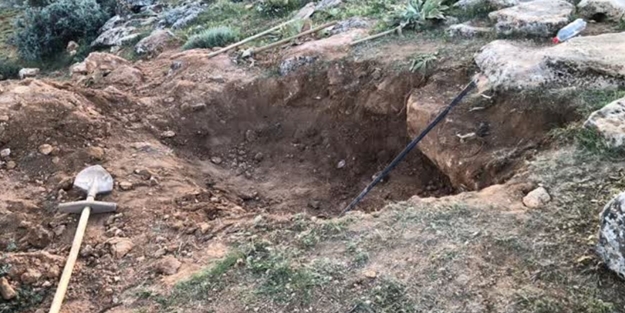 İzinsiz kazı yaparken suçüstü yakalandılar!