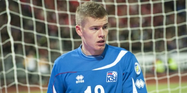 İzlandalı futbolcudan skandal paylaşım!