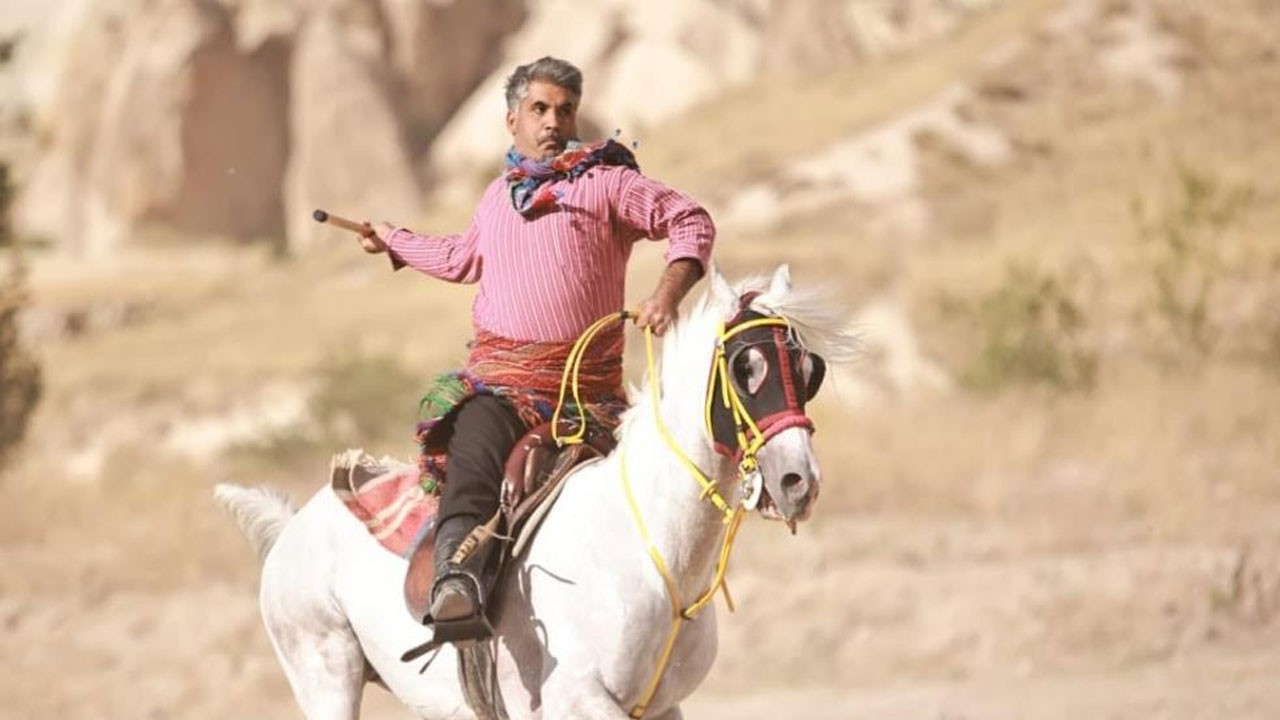 İzleyenleri mest eden görüntüler! Türk’ün atla yazdığı tarih unutulmadı