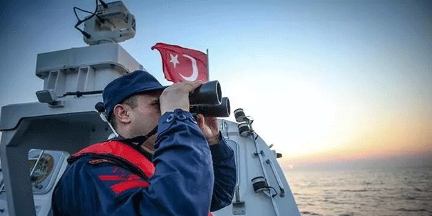İzmir açıklarında hareketlilik! Türkiye'den Yunan'a ders