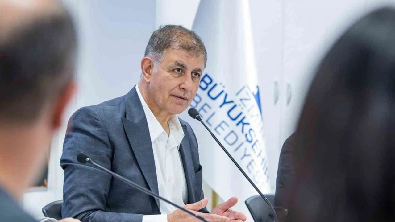İzmir Büyükşehir Belediye Başkanı Cemil Tugay, CHP'den istifa etti