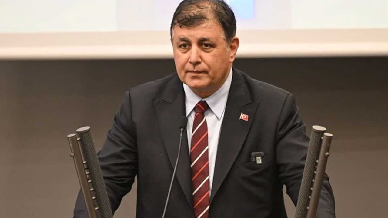 Cemil Tugay'dan "AK Parti'ye katılma" açıklaması: Eşim boşarım dedi