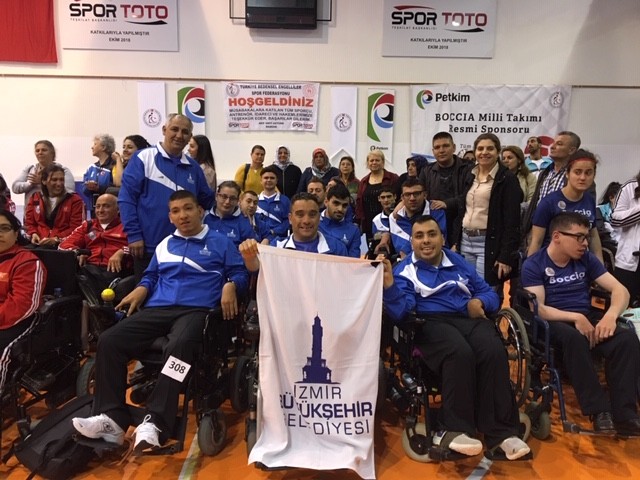 İzmir Büyükşehir Belediyespor’da boccia sevinci 