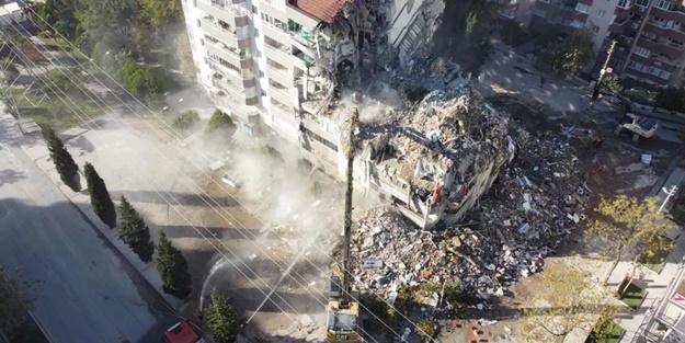 İzmir depremi ile ilgili flaş gelişme! Yılmaz Apartmanı davasında karar