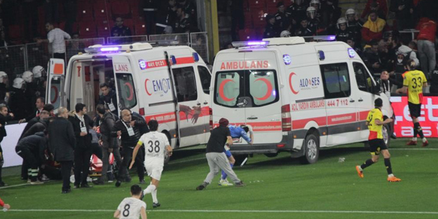 İzmir derbisi Türkiye'ye yakışmadı! Rezil görüntüler dünya basınında