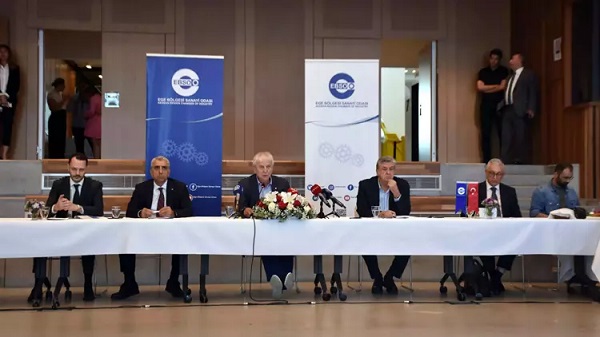 İZMİR EBSO, Ege Bölgesi'nin en büyük 100 firmasını açıkladı