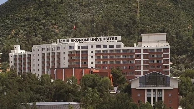 İzmir Ekonomi Üniversitesi Öğretim Üyesi alacak