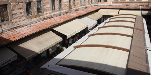 İzmir esnafı fırtınaya hazırlanıyor