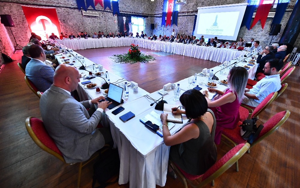 İzmir için uluslararası işbirliği zamanı 