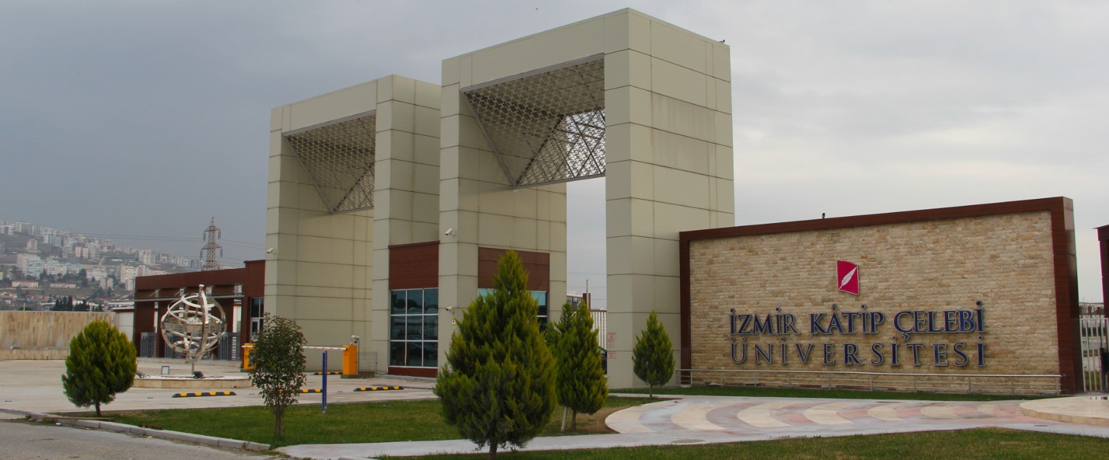 İzmir Kâtip Çelebi Üniversitesi 19 Öğretim Üyesi alacak