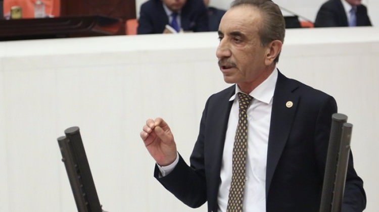 'İzmir Türkiye'den ayrılsın Avrupa'ya girsin'