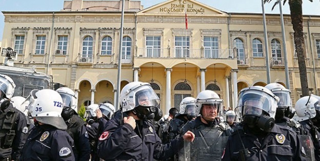 İzmir Valiliği'nden 'yasaklandı' iddialarına cevap