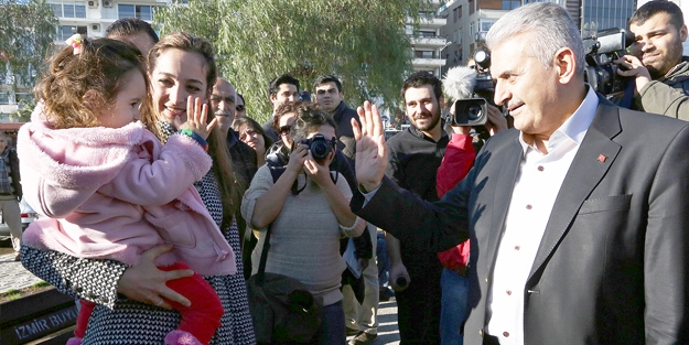 İzmir bizimle hizmete doyacak