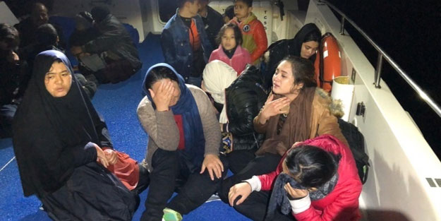 İzmir'de 127 düzensiz göçmen yakalandı