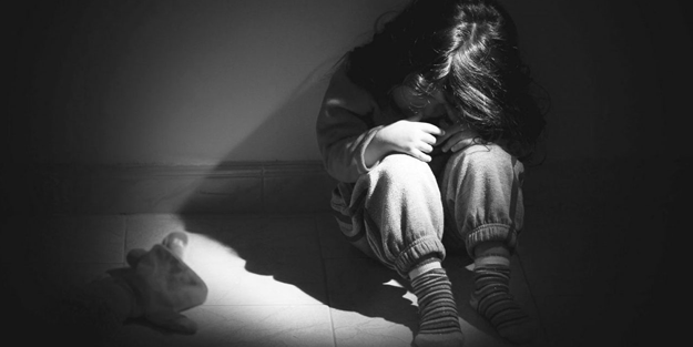 İzmir’de 13 yaşındaki yeğenini istismar eden sapığa iyi hal indirimi!