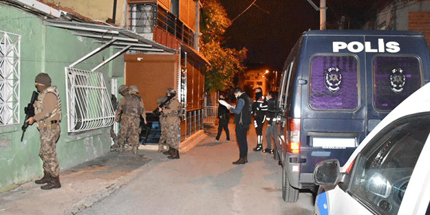 İzmir'de 23 hükümlü yakalandı
