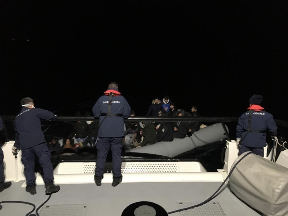 İzmir’de 88 kaçak göçmen yakalandı 