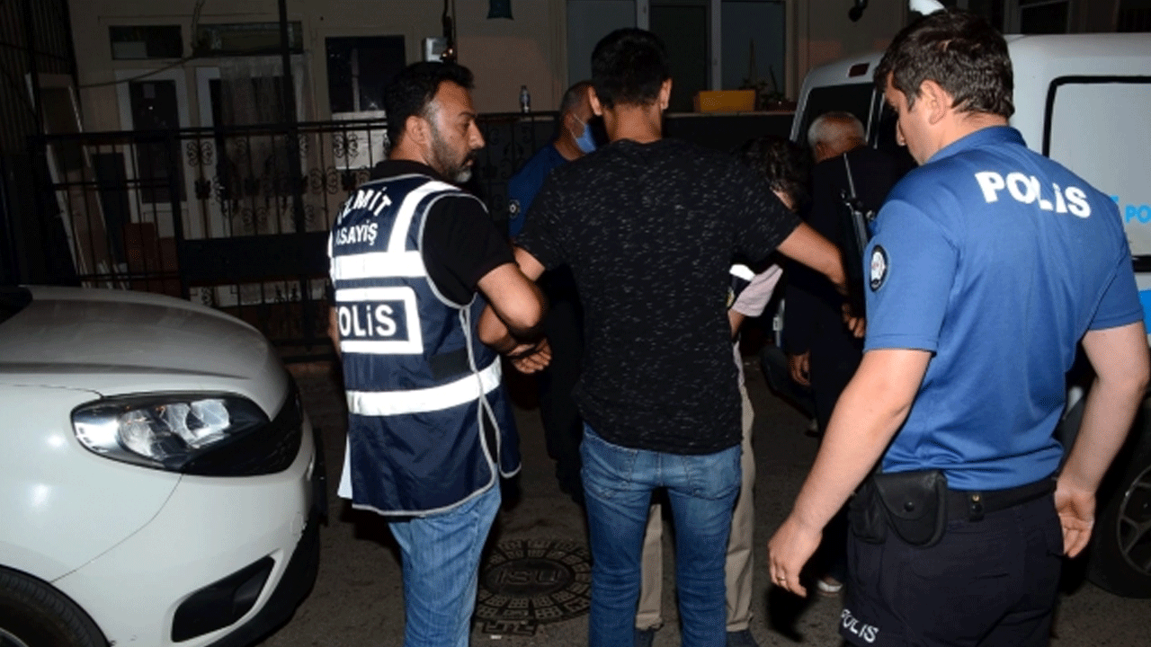 İzmir'de aranan şahıslara yönelik şafak operasyonu