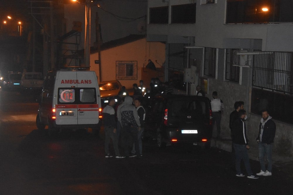 İzmir’de aranması bulunan şahsa yönelik operasyonda 1 kişi intihar etti 