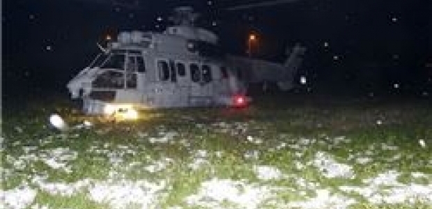 İzmir'de askeri helikopter zorunlu iniş yaptı