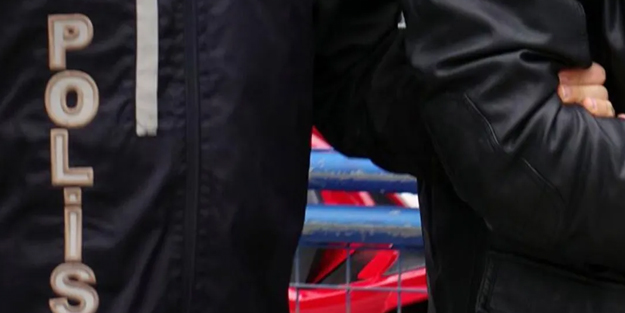 İzmir'de büyük flaş FETÖ operasyonu sonrası harekete geçtiler: İhraç polisi apar topar yakalandı!