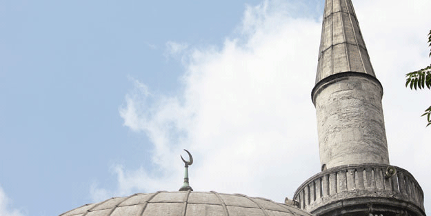 İzmir'de camileri hedef alan Bizans'ın torunlarına büyük tokat