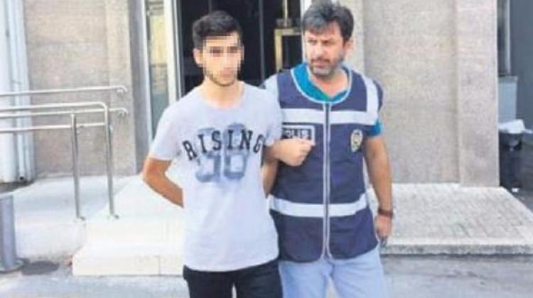 İzmir’de çete birbirine düştü, parası geri döndü